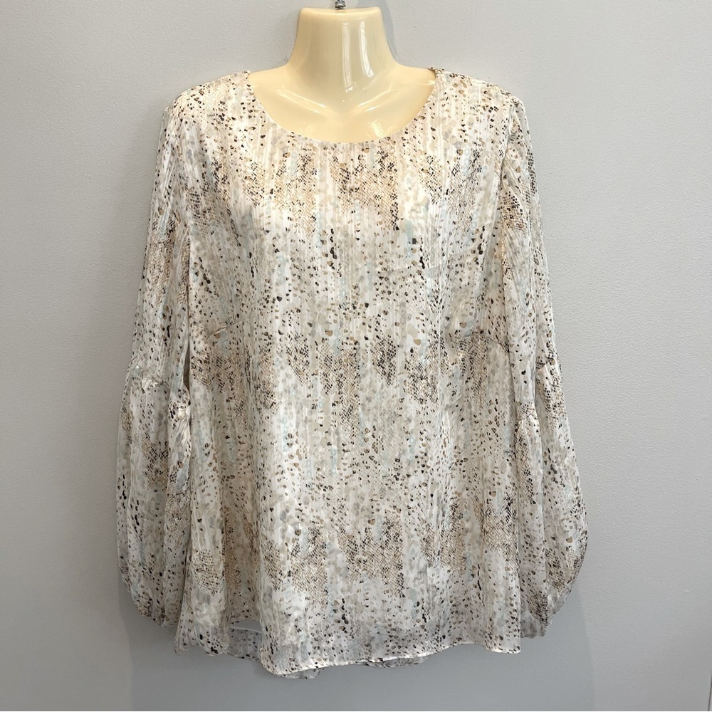 Investments II Blouse Women’s 1X Peasant Top Boho Shirt Animal print Tan Beige
